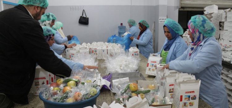 الحياة والأمل تشرع بتنفيذ مشروع تعزيز العلاج والتعلم لدى الأطفال في قطاع غزة .